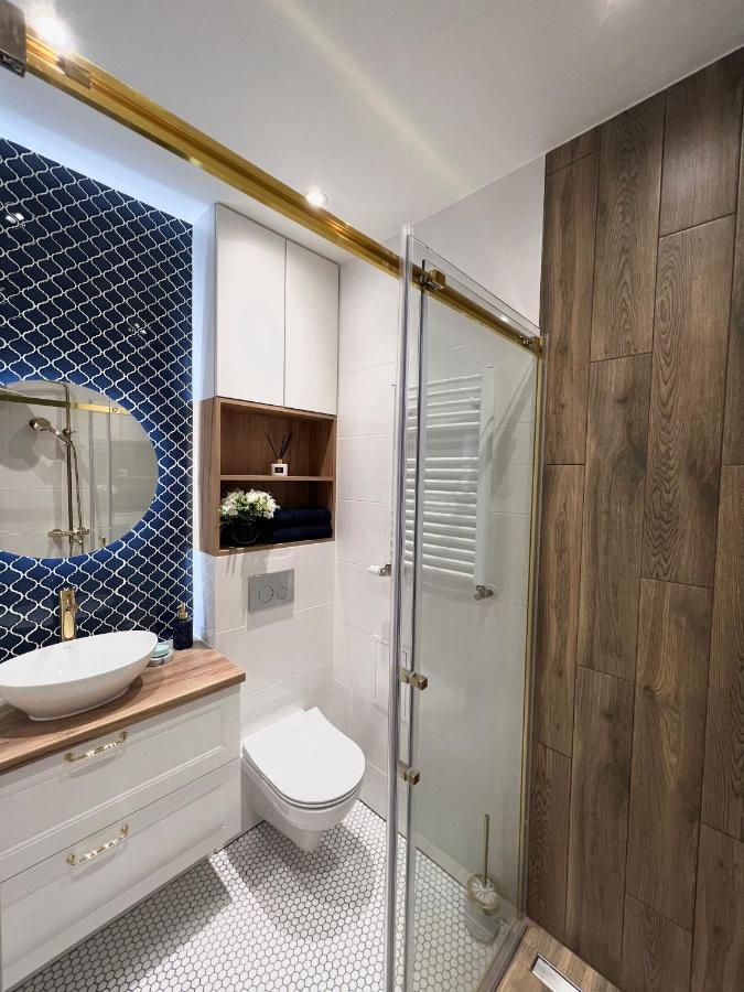 B&W Luxurious Apartment In The Heart Of Breslavia Esterno foto